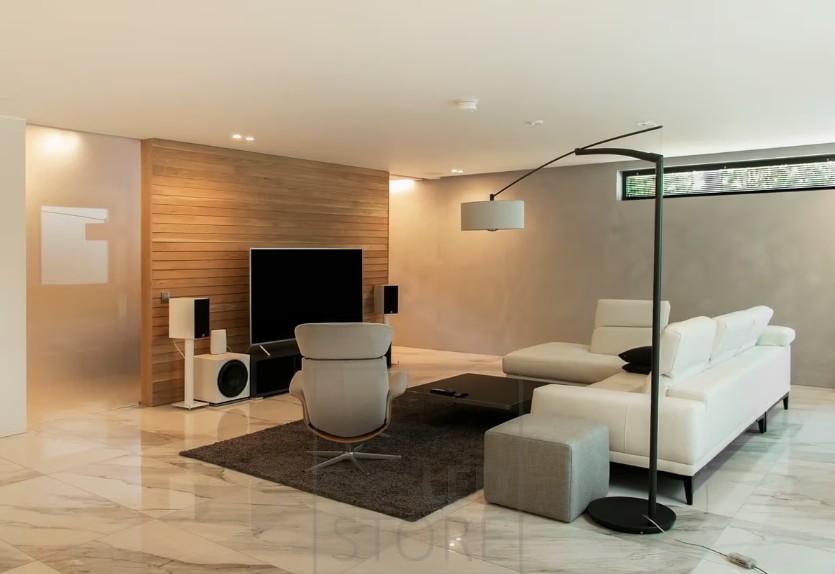 Led-valaistus olohuoneessa kattospoteilla ja irtovalaisimilla, kuten jalkalampulla. - LedStore Led-valaistus olohuoneessa kattospoteilla ja irtovalaisimilla, kuten jalkalampulla.