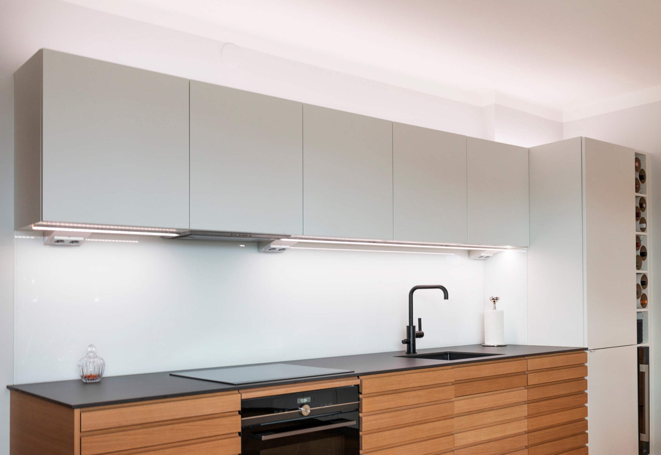 - LedStore Epäsuora led-nauhavalaistus, LedStore.fi